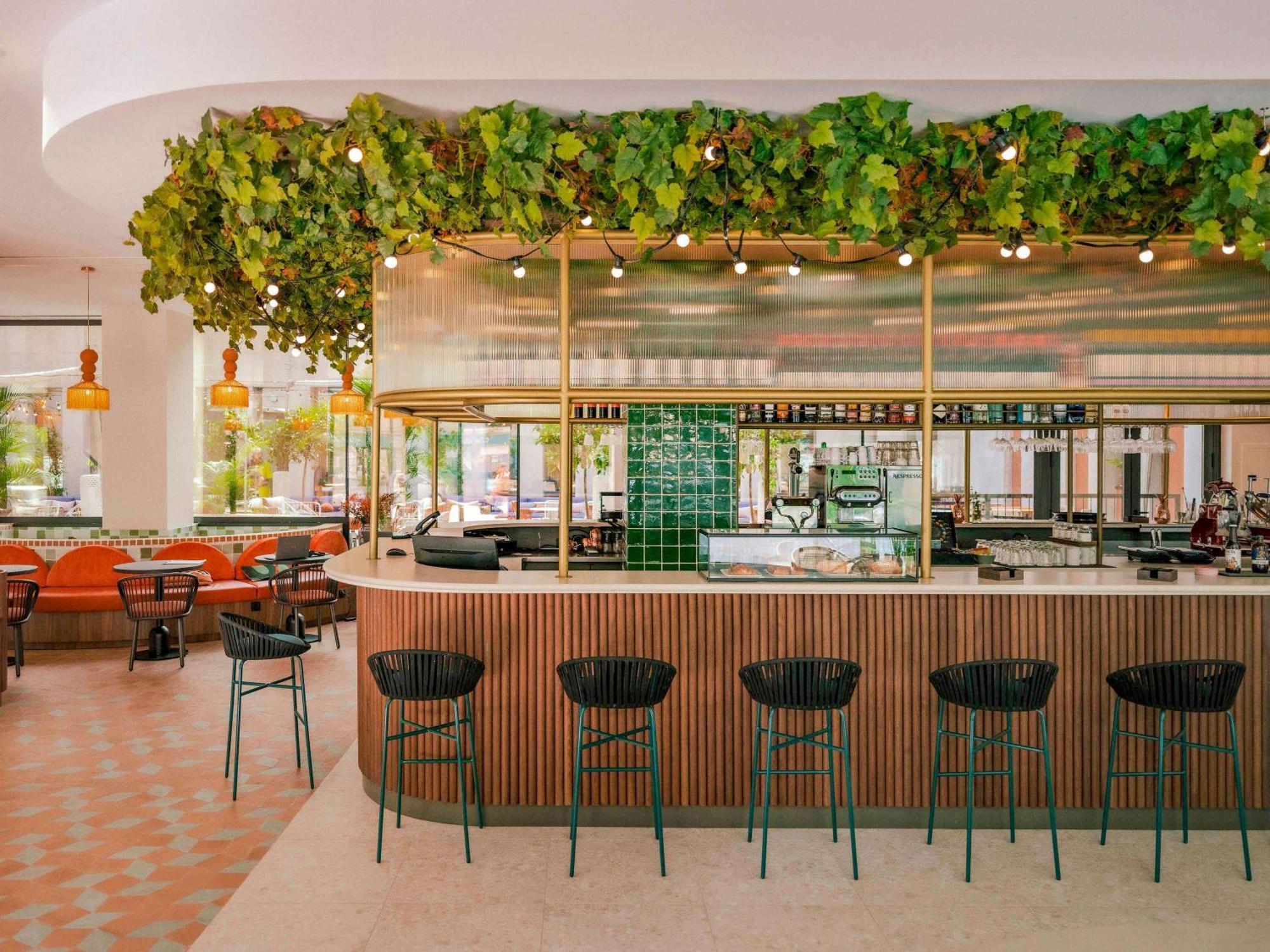 Ibis Styles Sevilla City Santa Justa Eksteriør billede