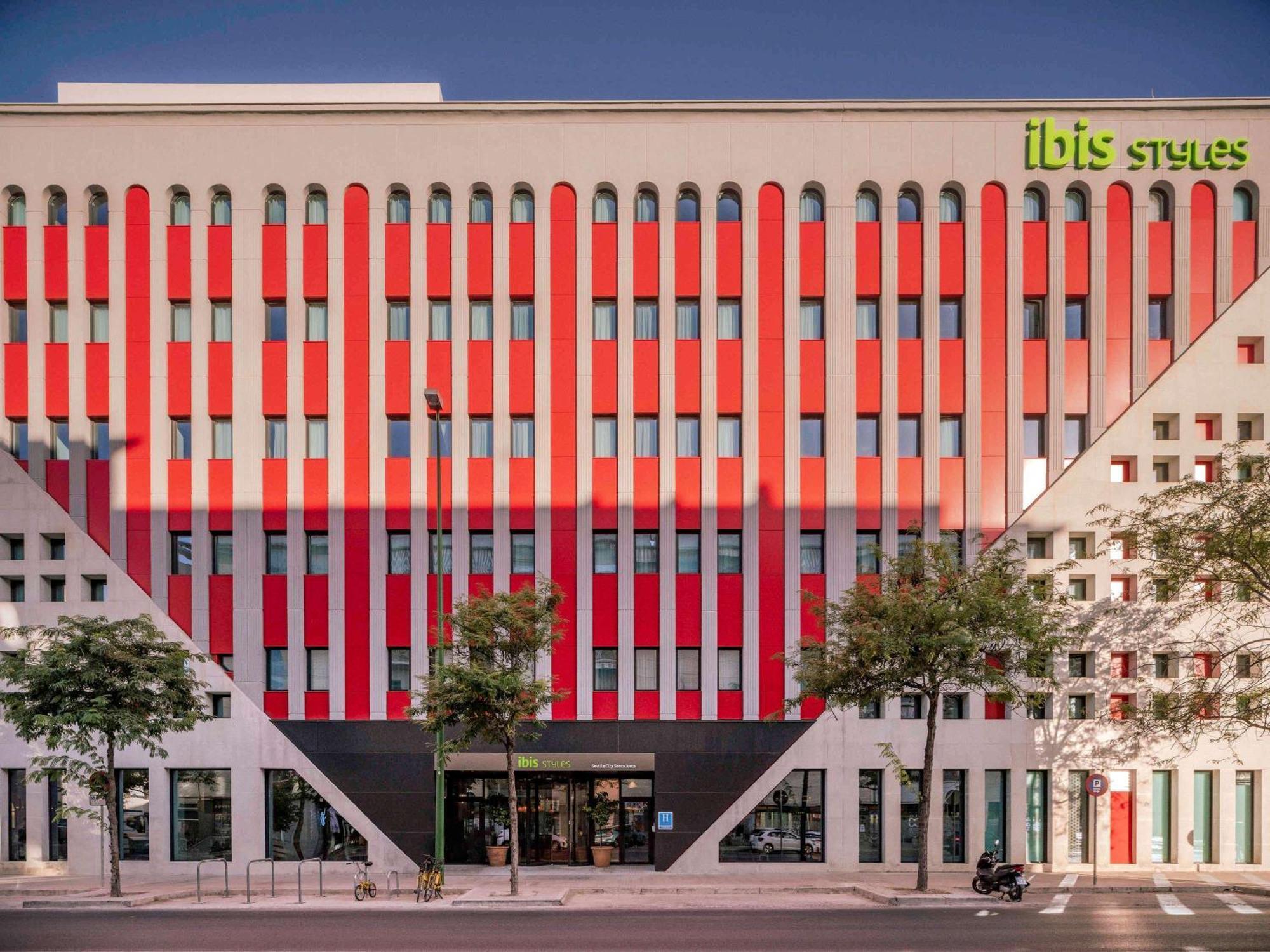 Ibis Styles Sevilla City Santa Justa Eksteriør billede