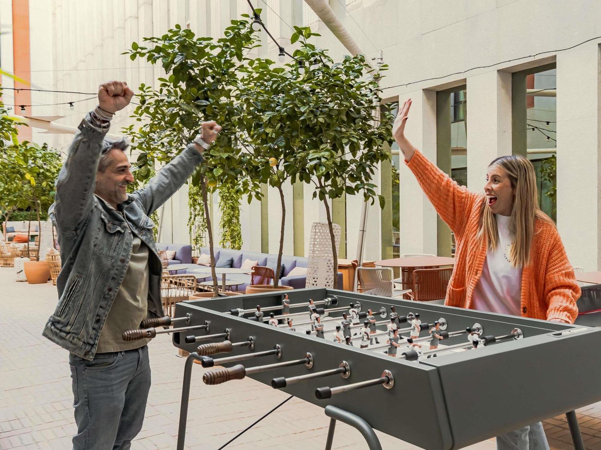 Ibis Styles Sevilla City Santa Justa Eksteriør billede
