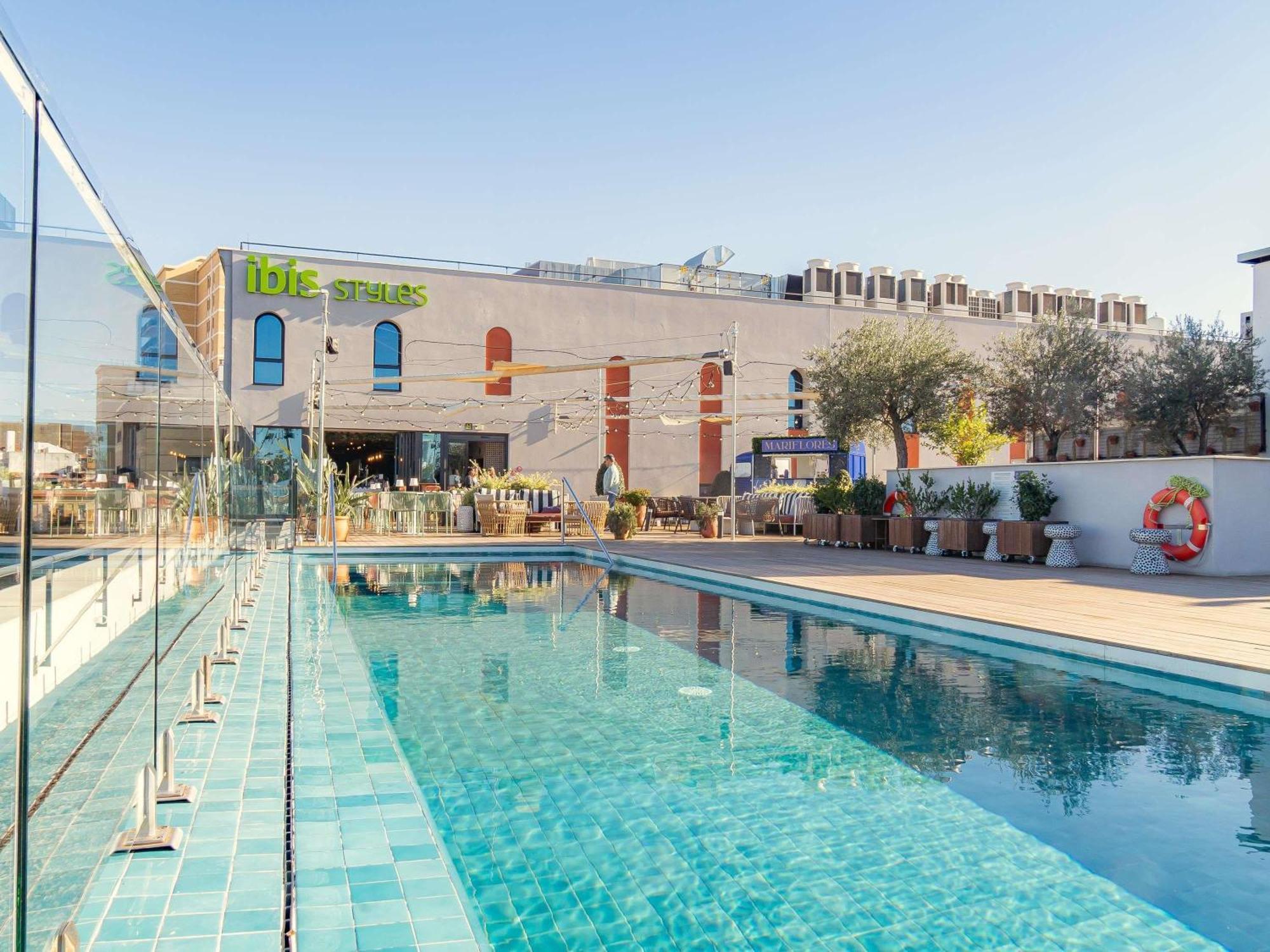 Ibis Styles Sevilla City Santa Justa Eksteriør billede